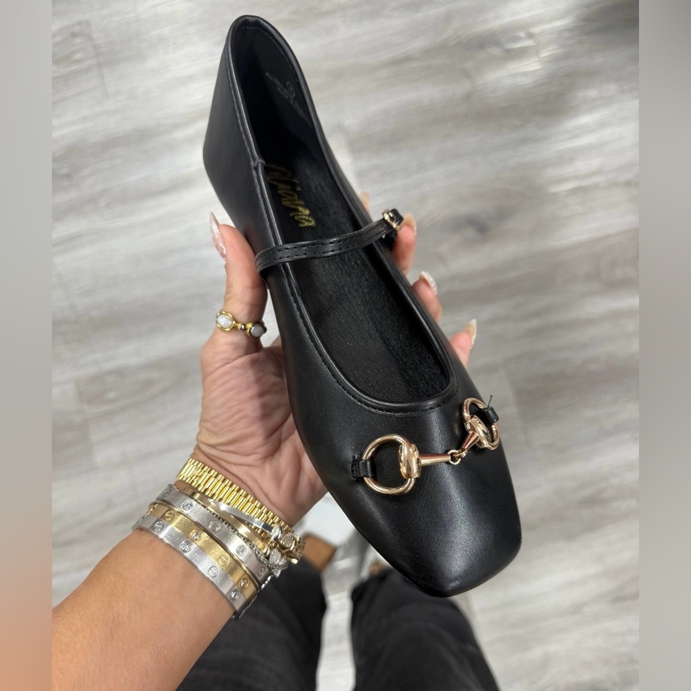 NWT Horse Bit Buckle Flat Shoes.